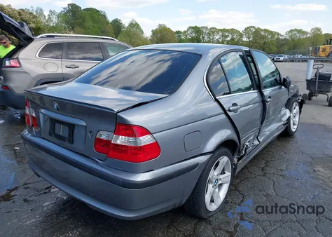 2003 BMW 330Xi z USA, uszkodzony, nr VIN WBAEW53433PN31735